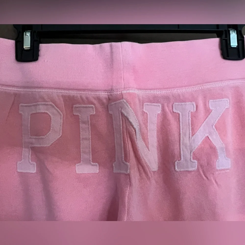 Victoria’s Secret PINK Capris - Picture 3 of 4